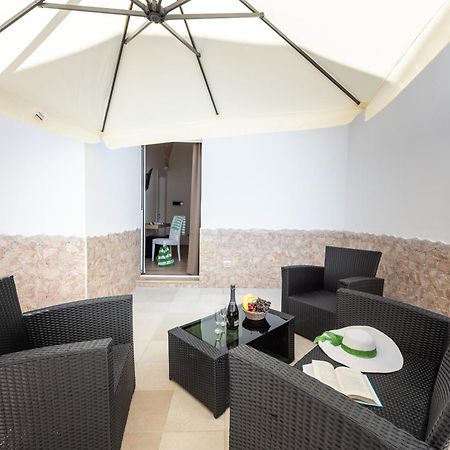 Dimora Le Volte Bed & Breakfast Lecce Room photo