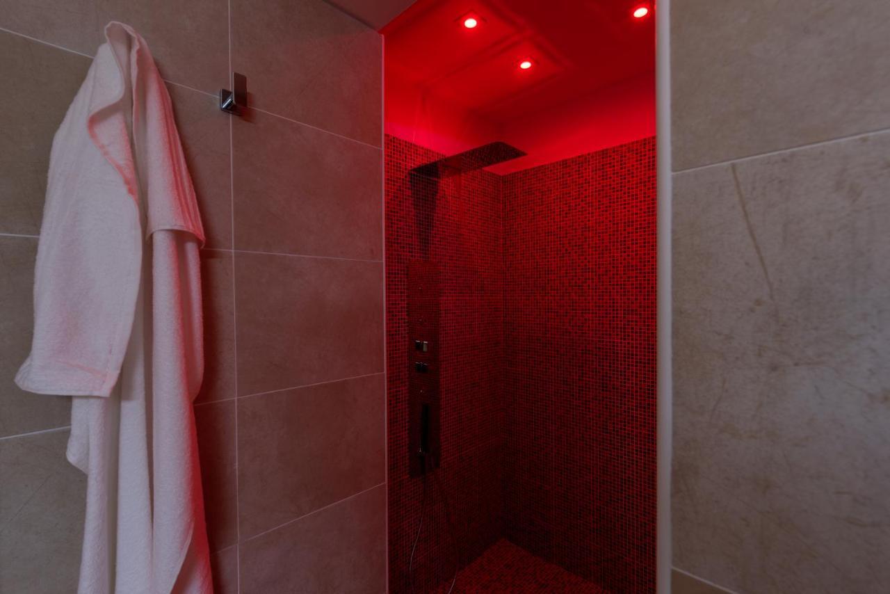 Dimora Le Volte Bed & Breakfast Lecce Exterior photo